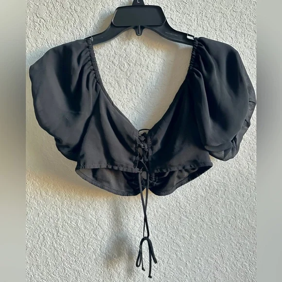 Wild Fable | Black Top - Picture 3 of 3